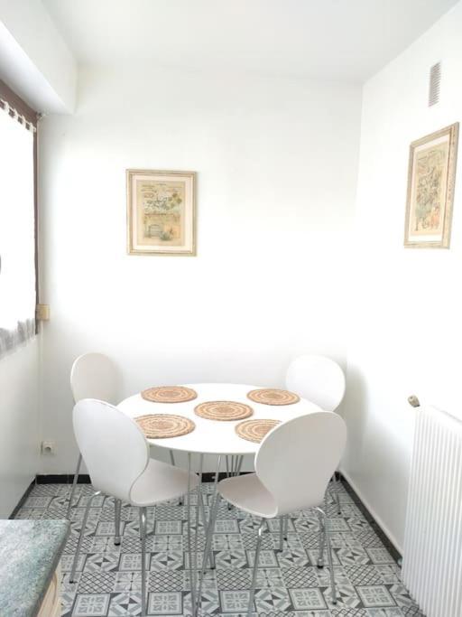 Appartement T3 Plein Centre Saint-Raphael  Bagian luar foto