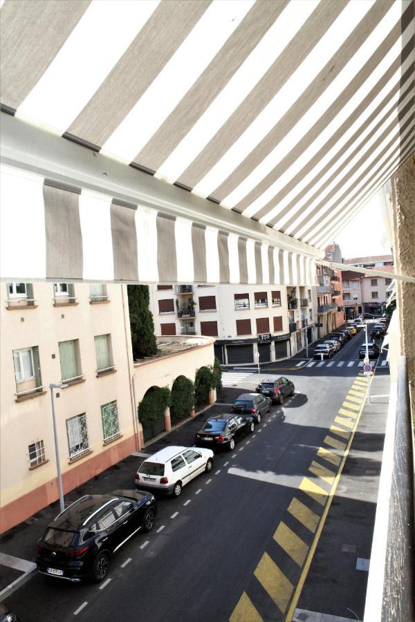 Appartement T3 Plein Centre Saint-Raphael  Bagian luar foto