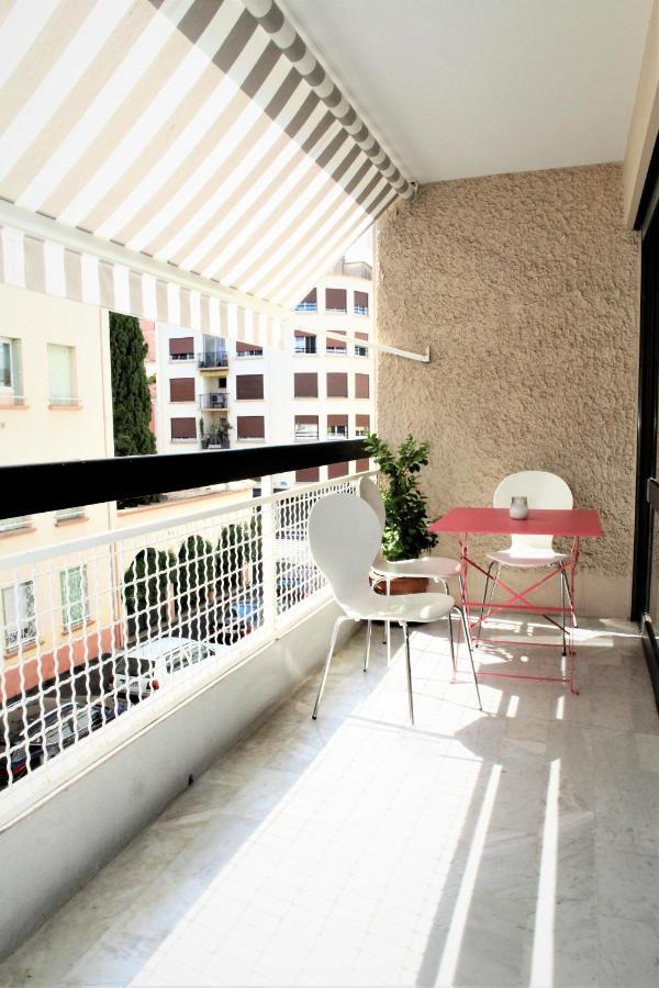 Appartement T3 Plein Centre Saint-Raphael  Bagian luar foto